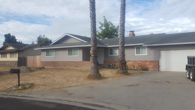 Primary Photo - 3 Bedroom Home Coming Open Soon