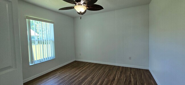 Building Photo - 1500 Kayuni Dr