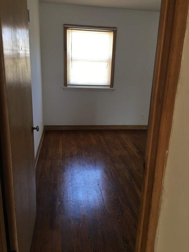 Building Photo - 2914 N 76th St