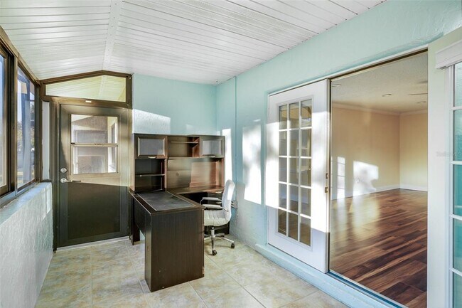 Building Photo - 1515 12th Ct SE