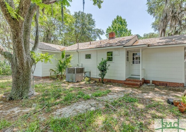 Building Photo - 120 Pine Valley Rd