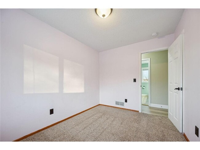 Building Photo - 3824 Tower Pond Dr