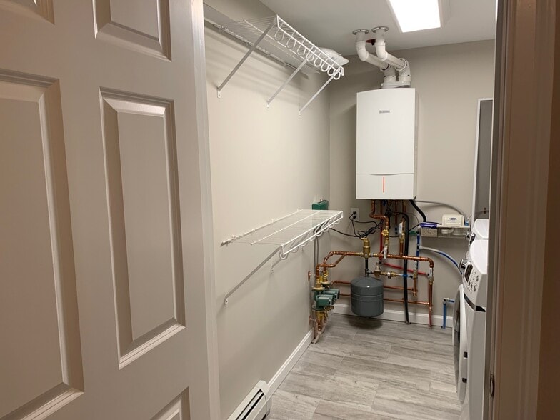 Building Photo - 9 Cascade Rd