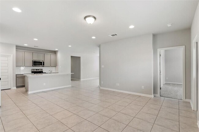 Building Photo - 313 McLintock Rd