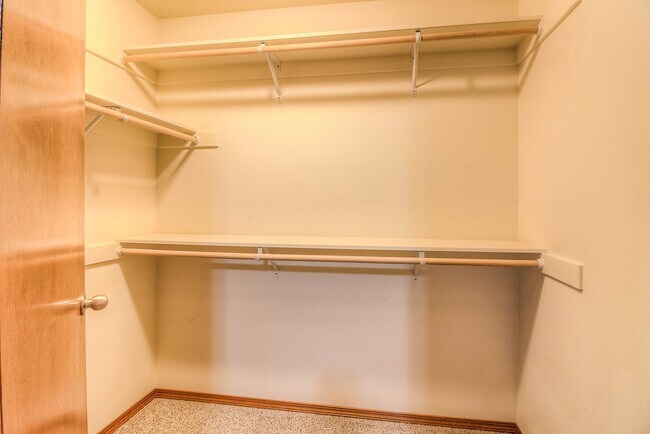 Building Photo - 1007 S 91st Ave