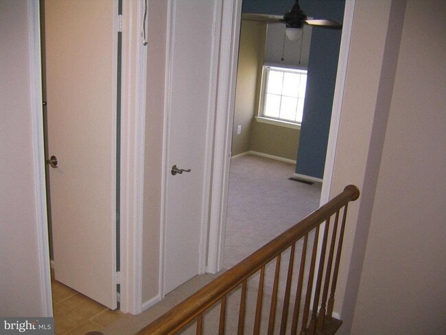 Building Photo - 8444 Georgian Ct