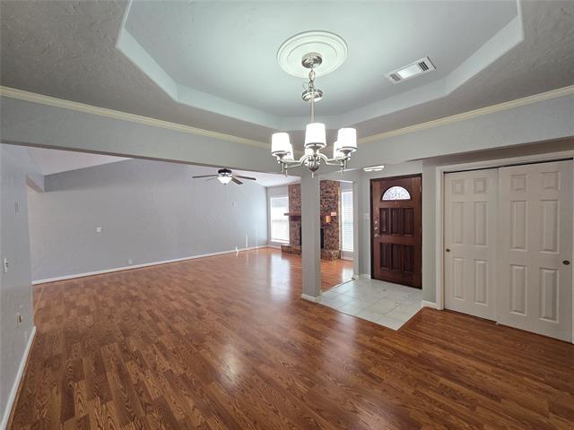 Building Photo - 2822 Oak Forest Dr