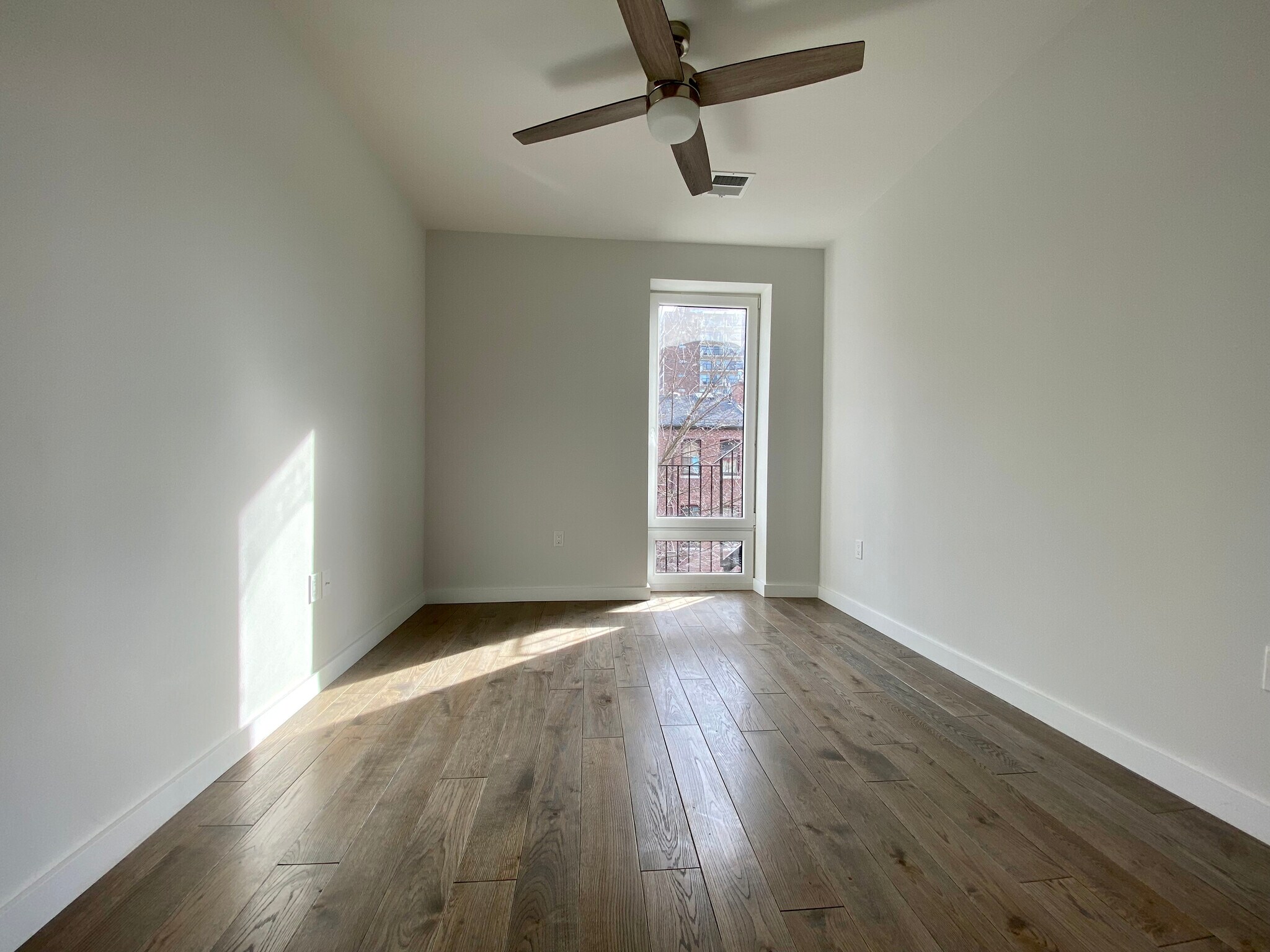 Building Photo - 7 Wigglesworth St