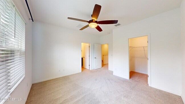 Building Photo - 358 Annies Pl