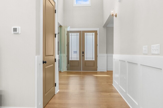 Building Photo - 2085 Kelsey court