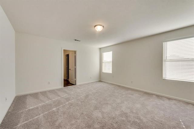 Building Photo - 1904 Washington St