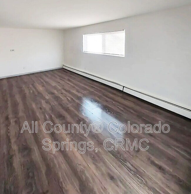 Building Photo - 2119 Preuss Rd
