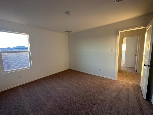 Building Photo - 336 Canley Lp