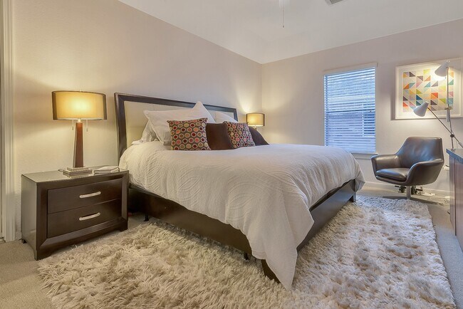 Building Photo - 6334 Collina Springs Ct
