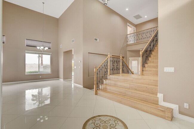 Building Photo - 2504 Antique Blossom Ave