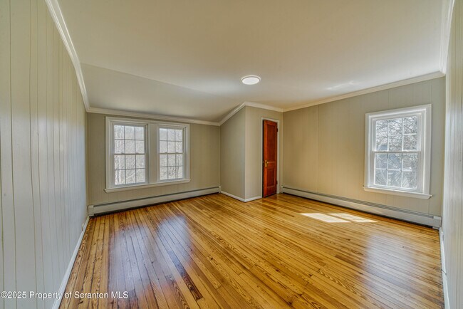 Building Photo - 1332 Lacka Trl