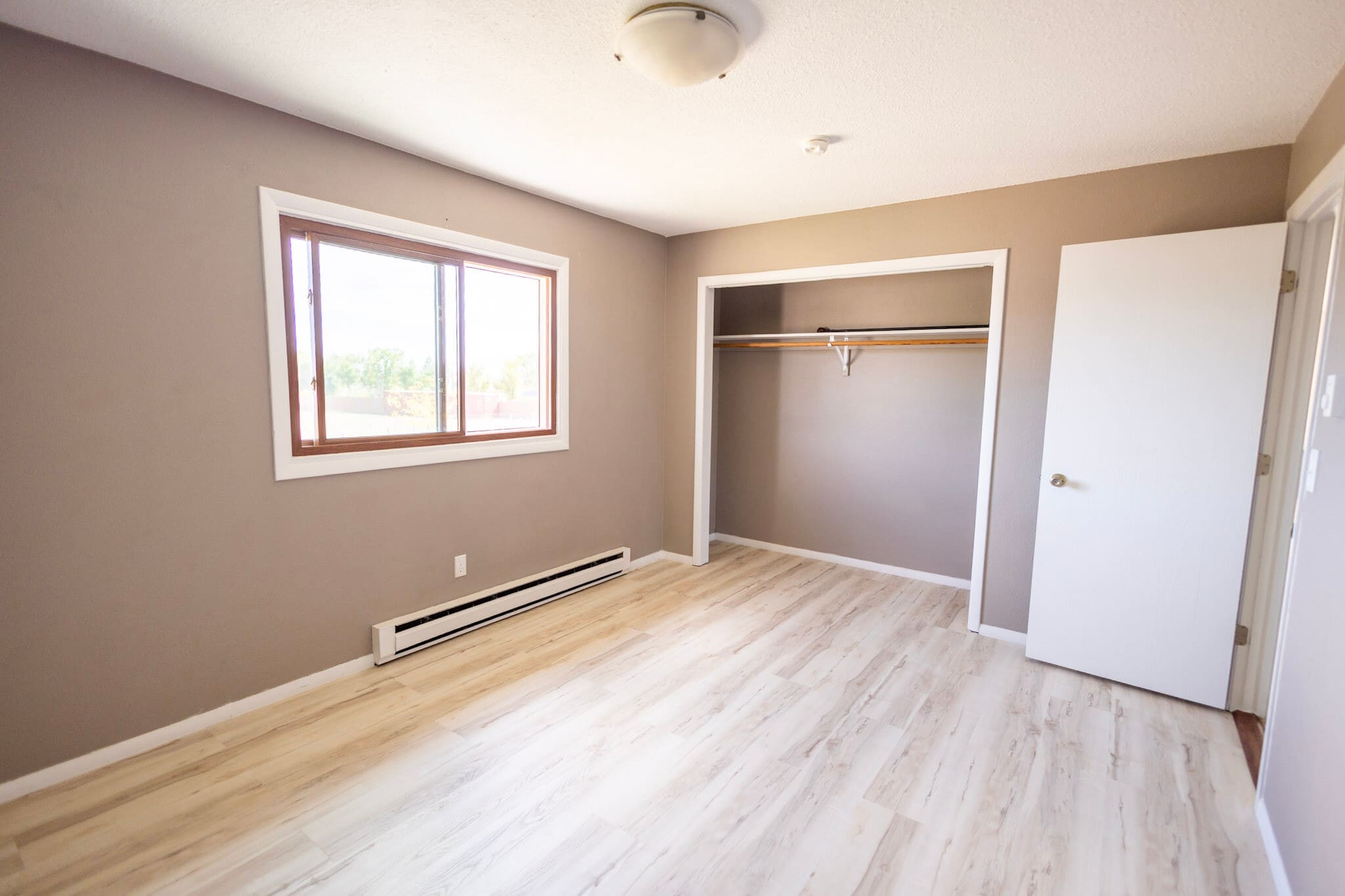 Building Photo - 845 Terrence Rd