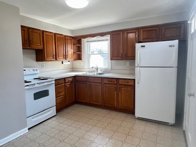 Building Photo - 689 Smith Ave