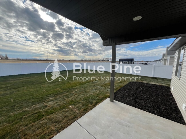 Building Photo - 185 Galena Smt Dr