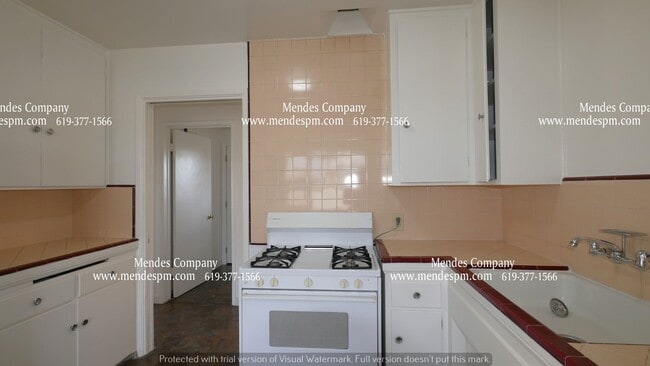 Building Photo - 939 Hoover Ave