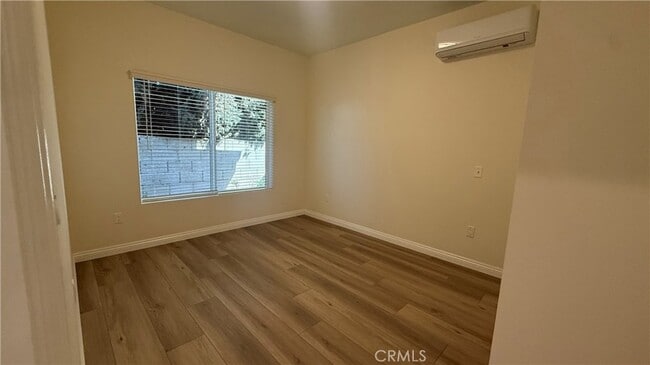 Building Photo - 3657 Mountain View Ave