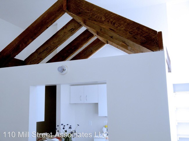 Primary Photo - 1 br, 1 bath Apartment - 113 Mill Street