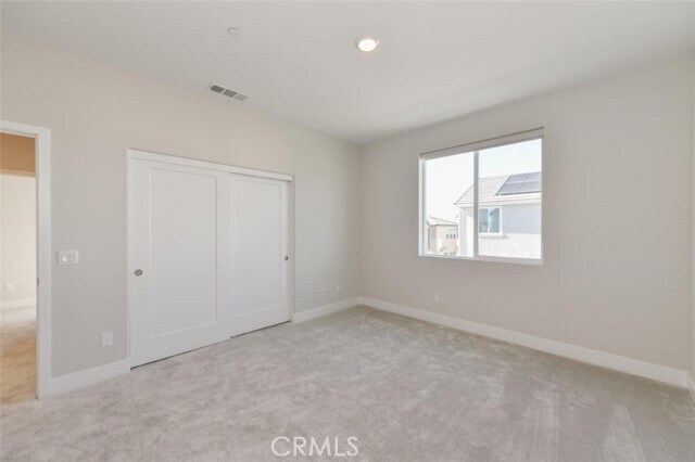 Building Photo - 132 Chorus