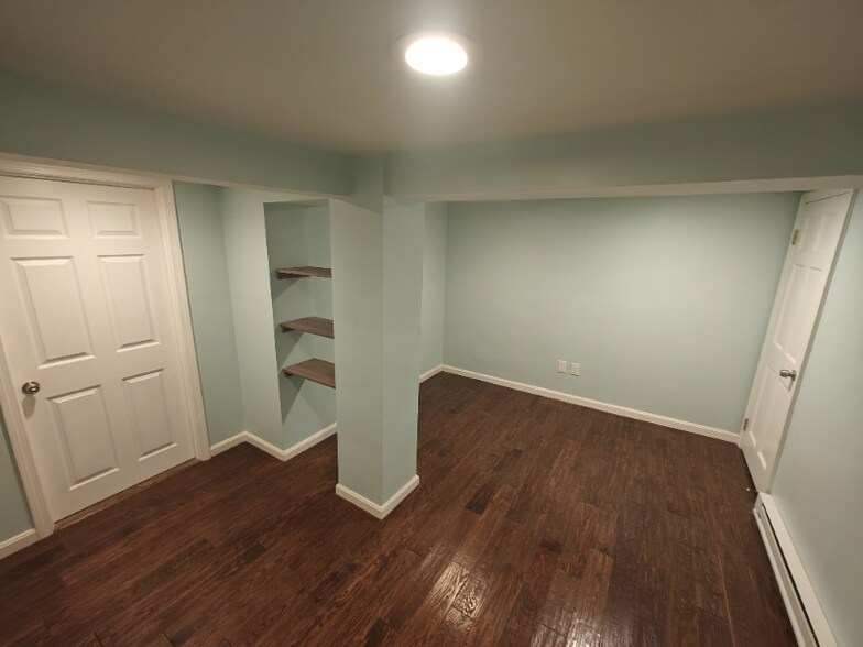 Building Photo - 175 Winthrop Rd