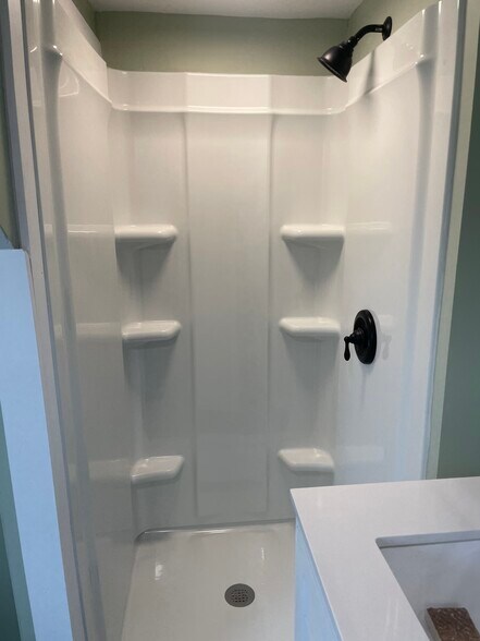 Bathroom - 10334 Adirondack View Hts