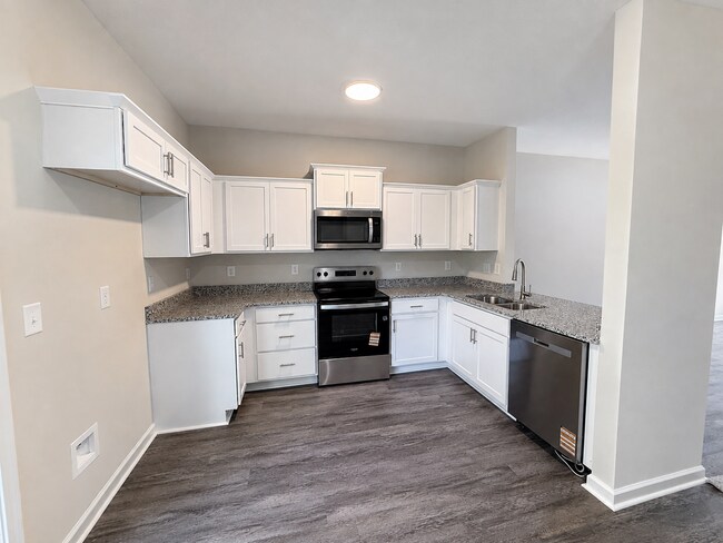 Building Photo - 1110 Brooksridge Way