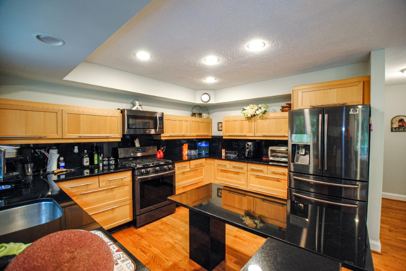 Building Photo - 9321 Ravenridge Rd