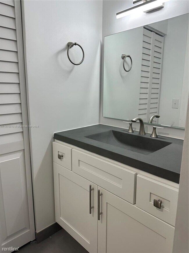 Building Photo - 3 br, 2 bath House - 15348 SW 70th Ln
