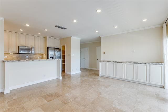 Building Photo - 6211 W Northwest Hwy