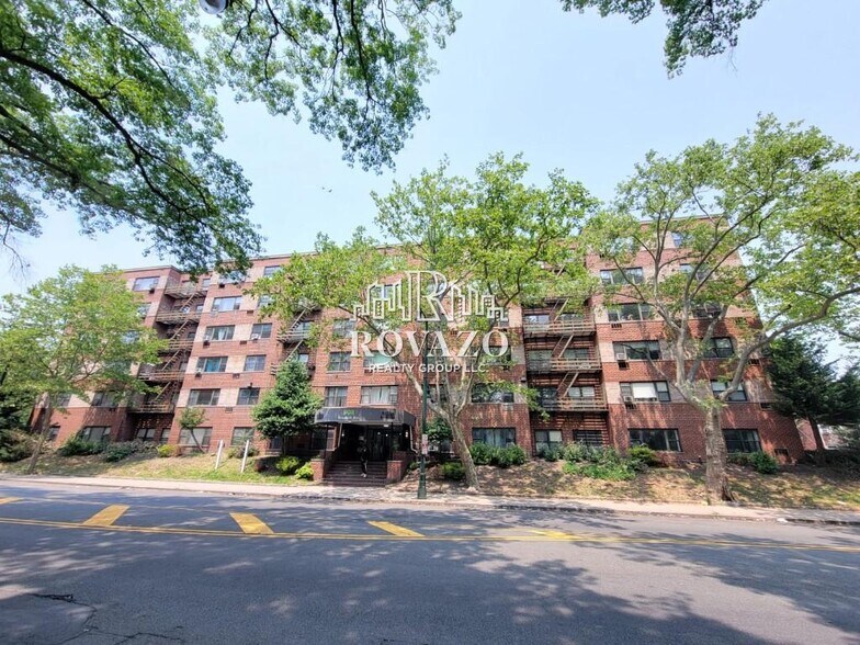 Building Photo - 603 Elizabeth Ave