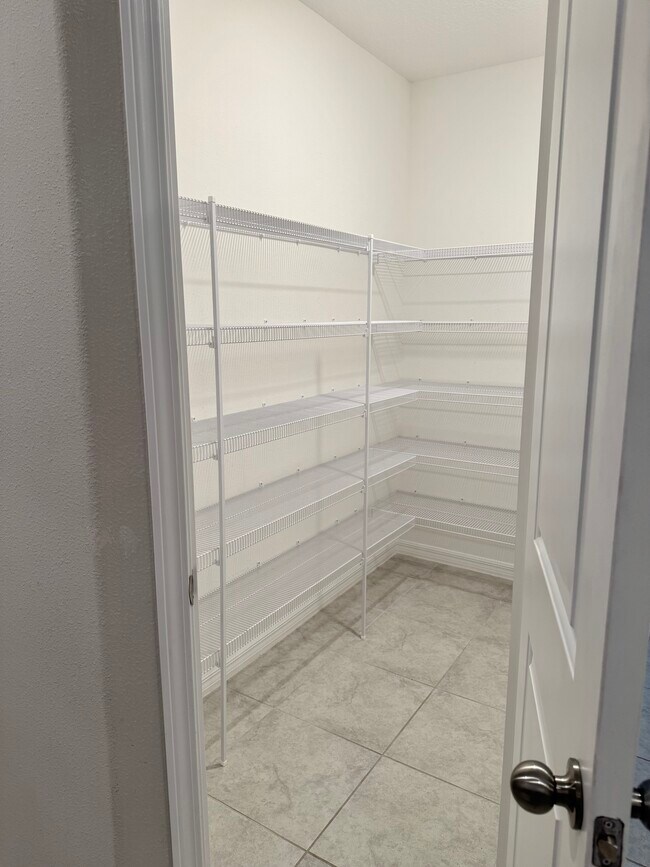 Building Photo - 5505 Olano St