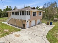 Building Photo - 1108 Truman Ave