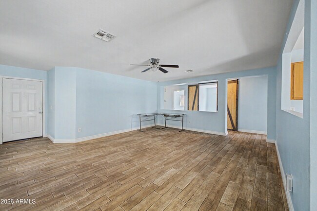 Building Photo - 12480 N B St
