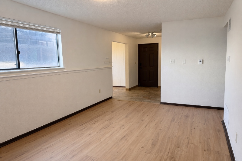 Building Photo - 139 Juniper Pl