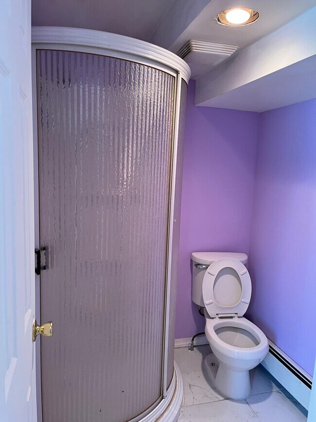 Building Photo - 32 Brenner Rd