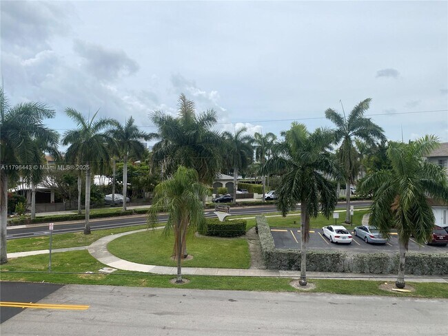 Building Photo - 300 Layne Blvd