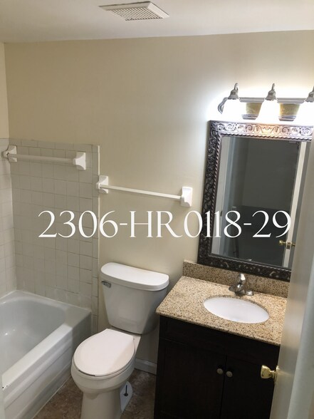 Building Photo - 2901 Bridgewalk St