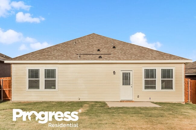 Building Photo - 734 Oakhurst Dr