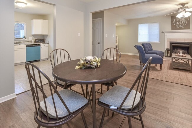 Building Photo - Completely Updated & Ready 07-08-26!! 1-Car Attached Garage! Pet Friendly!