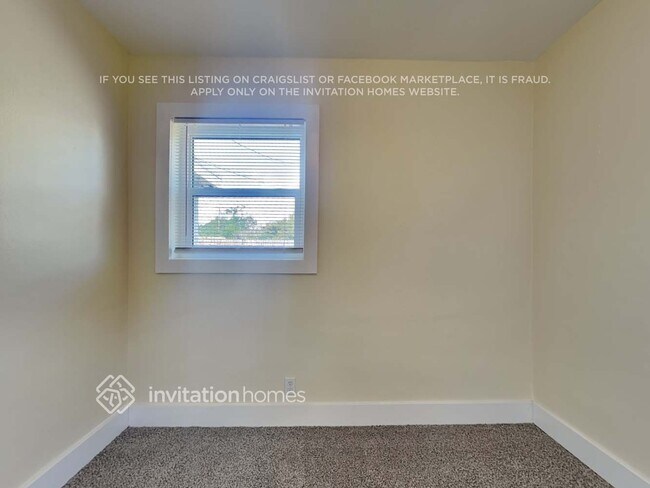 Building Photo - 508 Zinnia Dr