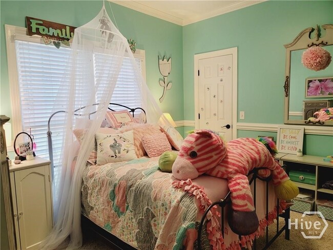 Building Photo - 104 Red Bluff Run