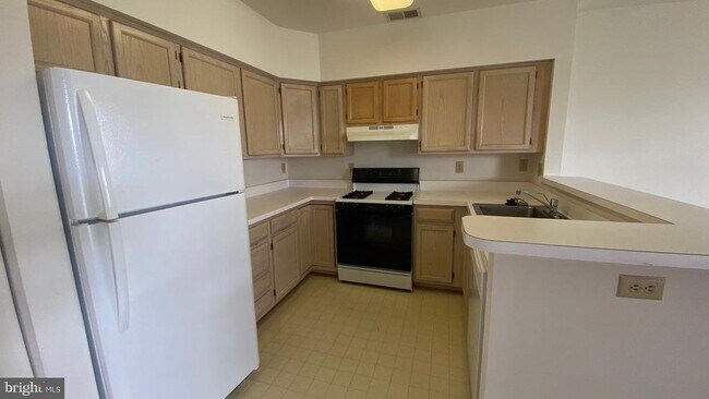 Building Photo - 306 Gatehouse Ln