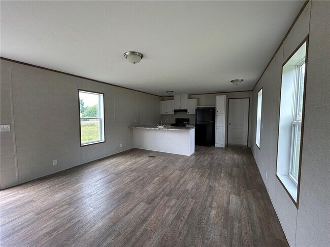 Building Photo - 9310 Scott Dairy Loop Rd S