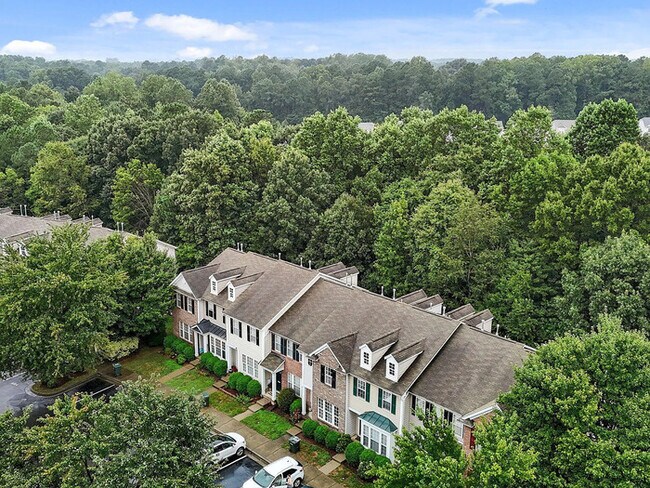 Building Photo - Earn Wealth While Leasing - Like a Homeown...