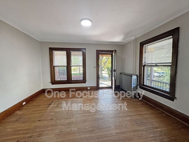 Building Photo - 95 Parkwood St