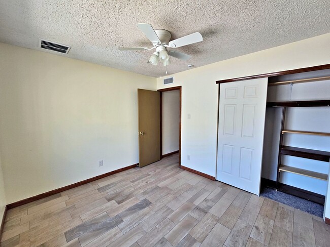 Building Photo - 3219 Mountain Ridge Dr